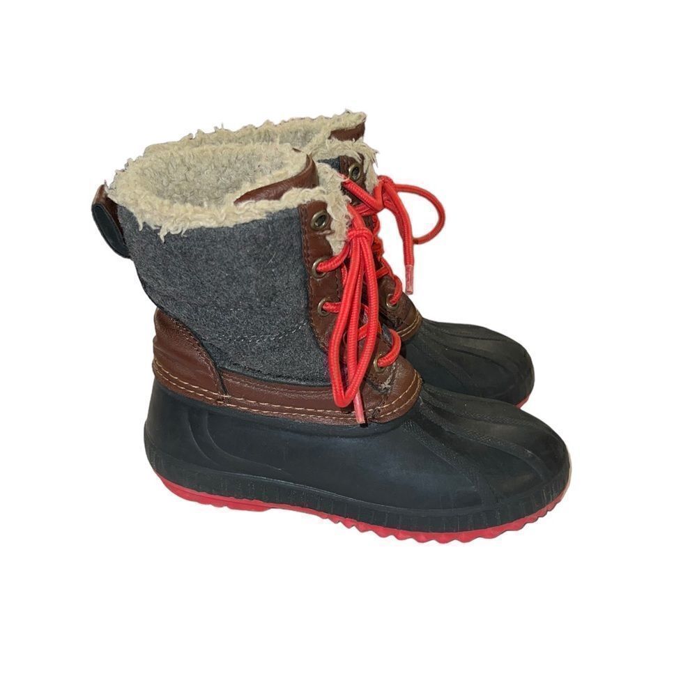 Gap cozy youth duck rain & snow boot with Thinsulate size 12 gorpcore